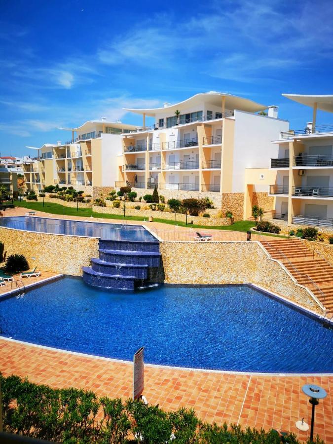 Penthouse With Sea Views Apartment Албуфейра Екстериор снимка