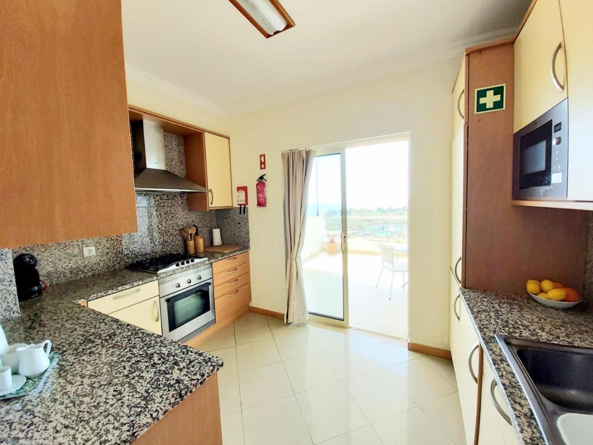 Penthouse With Sea Views Apartment Албуфейра Екстериор снимка